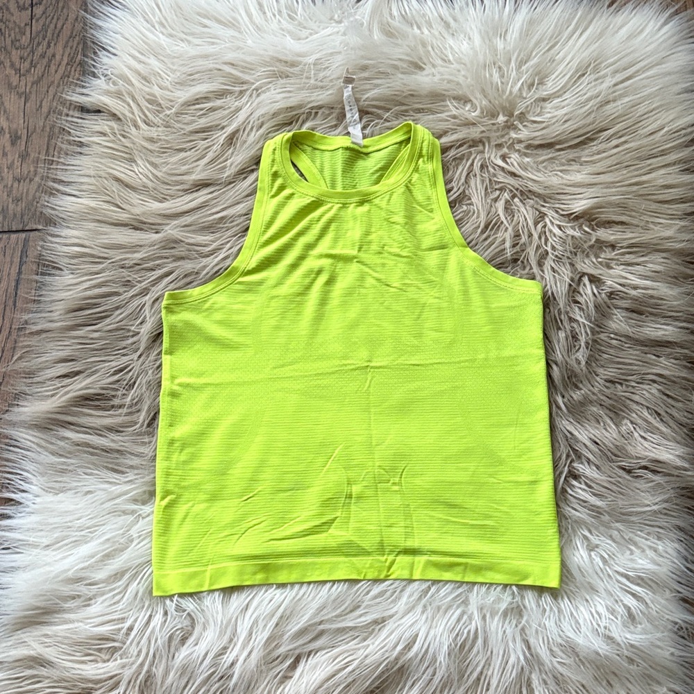 Lululemon swiftly sz 8